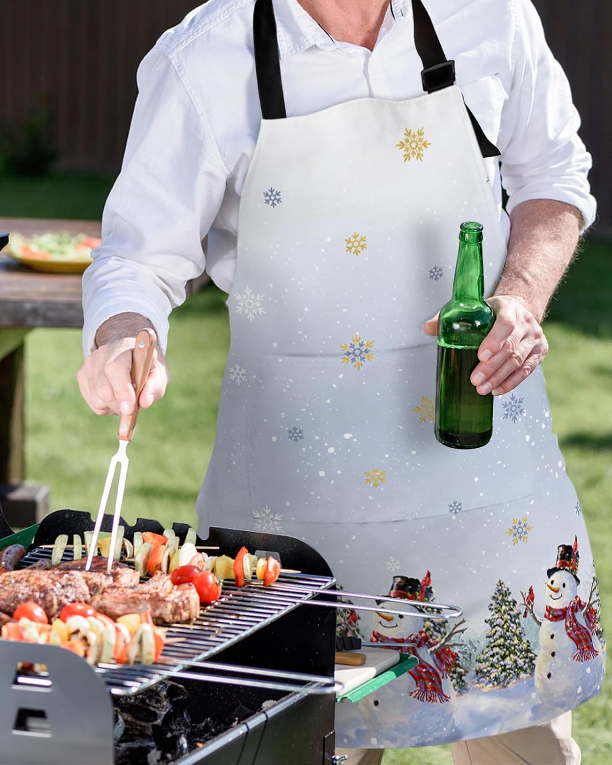 Chef Apron Adjustable Bib Aprons, Christmas Snowman Apron with Pockets Men Women Kitchen Cooking Waterproof Apron