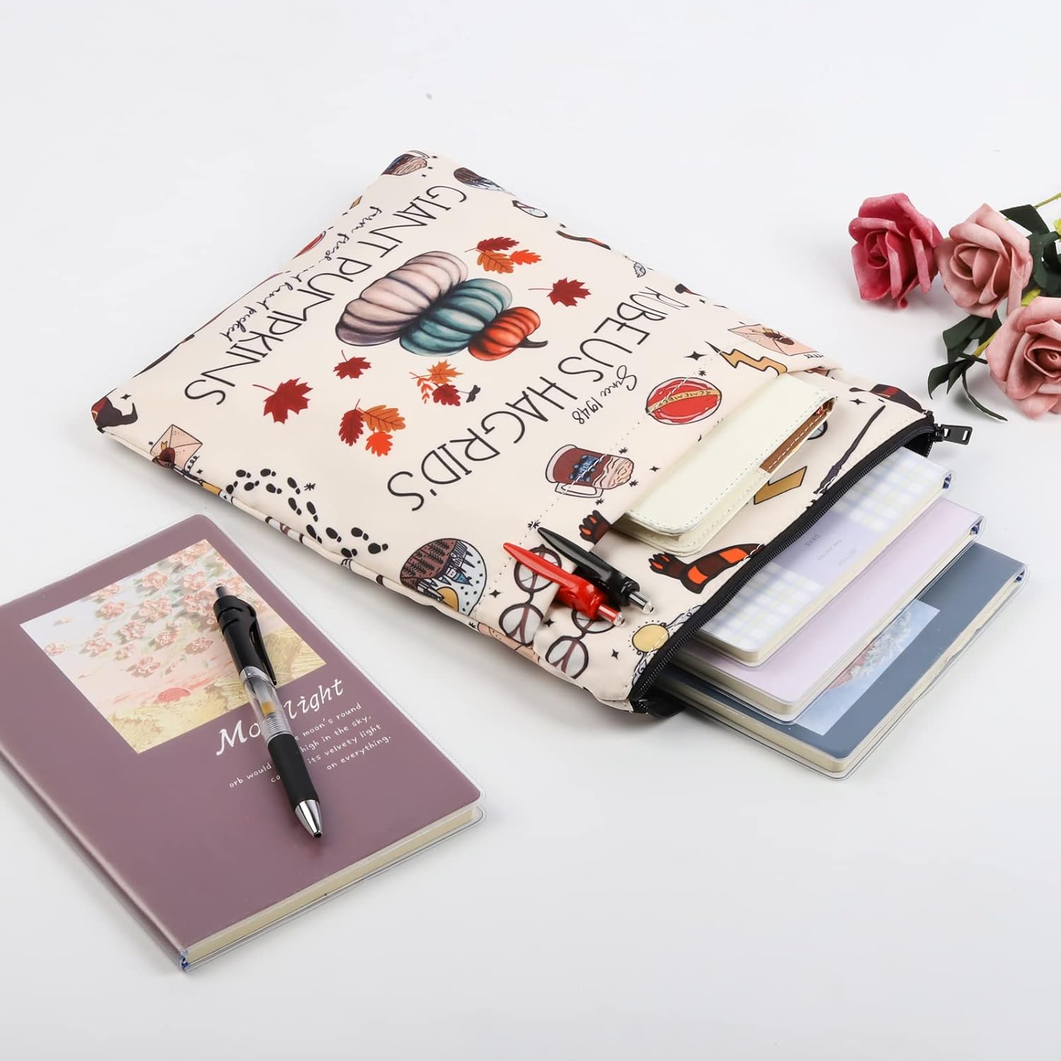 BLUPARK HP Inspired Book Sleeve HP Potter Regalos Amantes de los libros Fundas de libro para libros de tapa blanda Potter Merch Regalo, Blanco