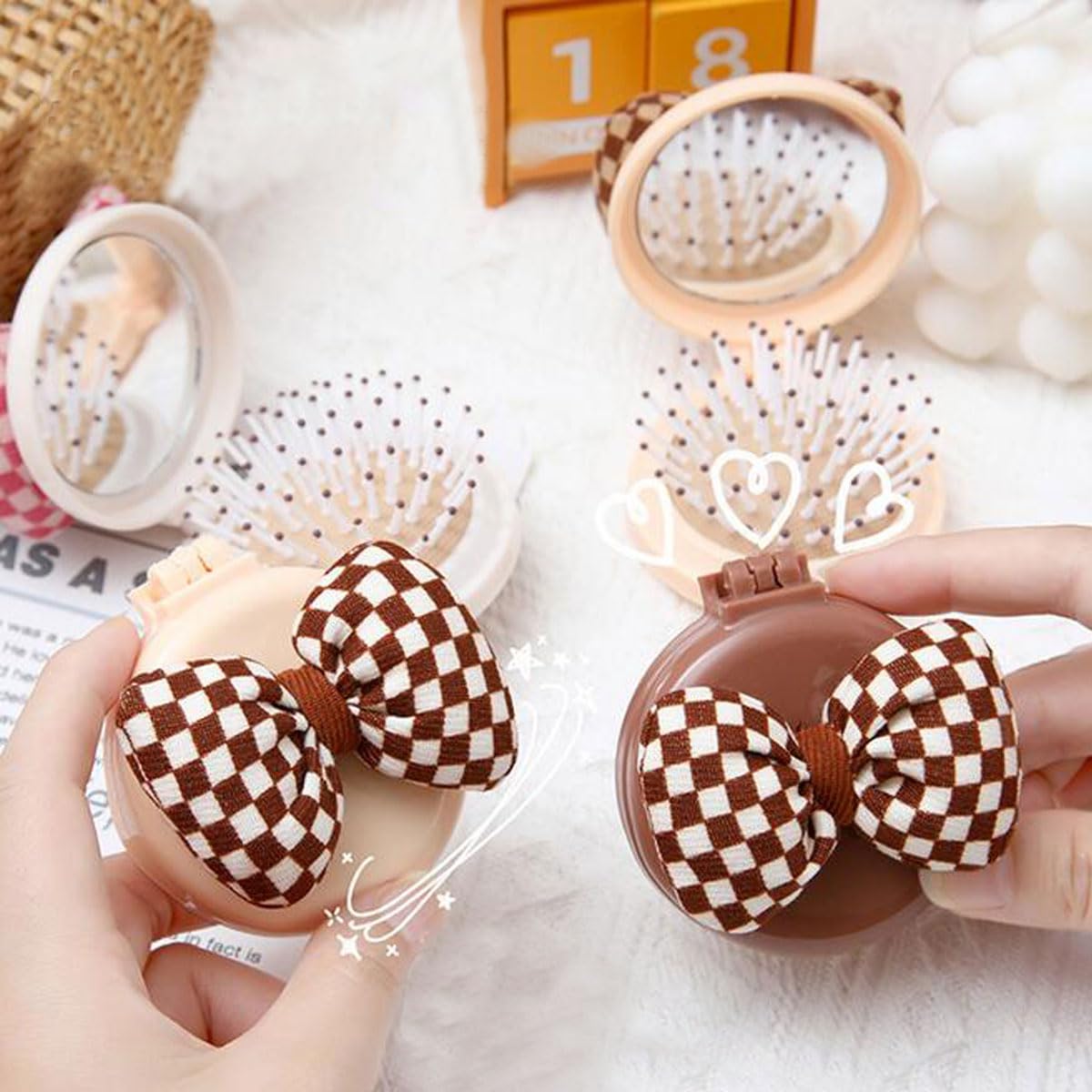 6 mini cepillos de pelo de viaje, cepillo de pelo plegable con peine de viaje plegable con espejo para mujeres y niñas (estilo aleatorio)