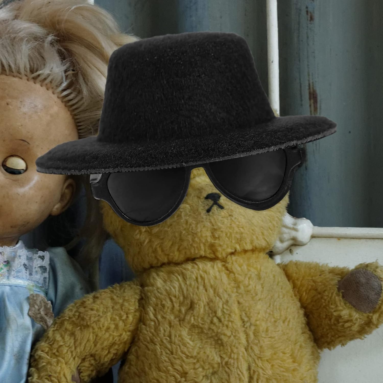 TOYANDONA Juego de gafas de muñeca, 20 sombreros de muñeca en miniatura, 20 unidades, lentes de sol negros, accesorios de disfraz para manualidades,