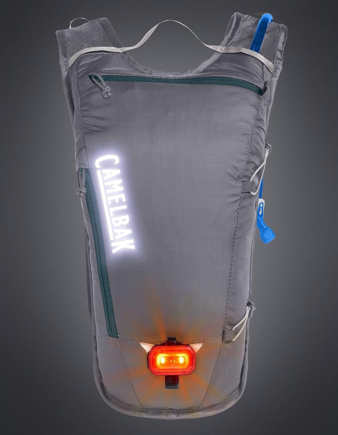 CamelBak Paquete de hidratación para bicicleta ligera clásica de 70 oz