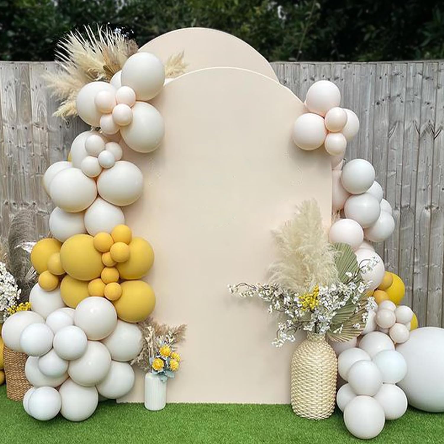 Cubierta de telón de fondo de arco beige  Cubierta de arco de boda beige de elastano para decoración de boda fiesta de cumpleaños (beige, 7.2 x 4