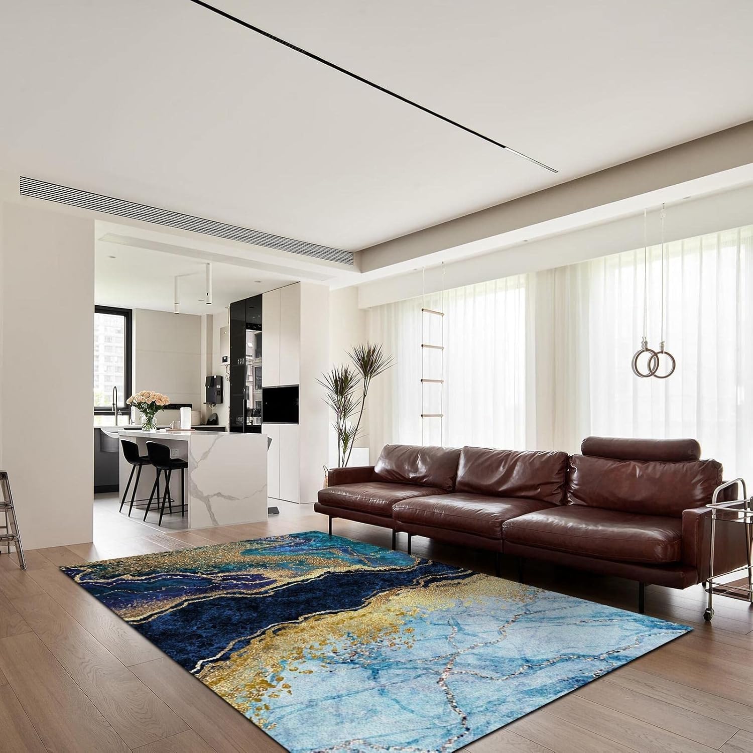 Alfombra de área con textura de mármol degradado azul marino, dorado, moderno, abstracto, cartucho, dorado, para interiores, con respaldo