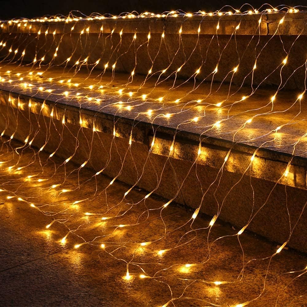 Joomer 360 luces LED de red de Navidad de 12 x 5 pies, 8 modos de luces de malla conectables, temporizador, impermeable para árboles de Navidad,