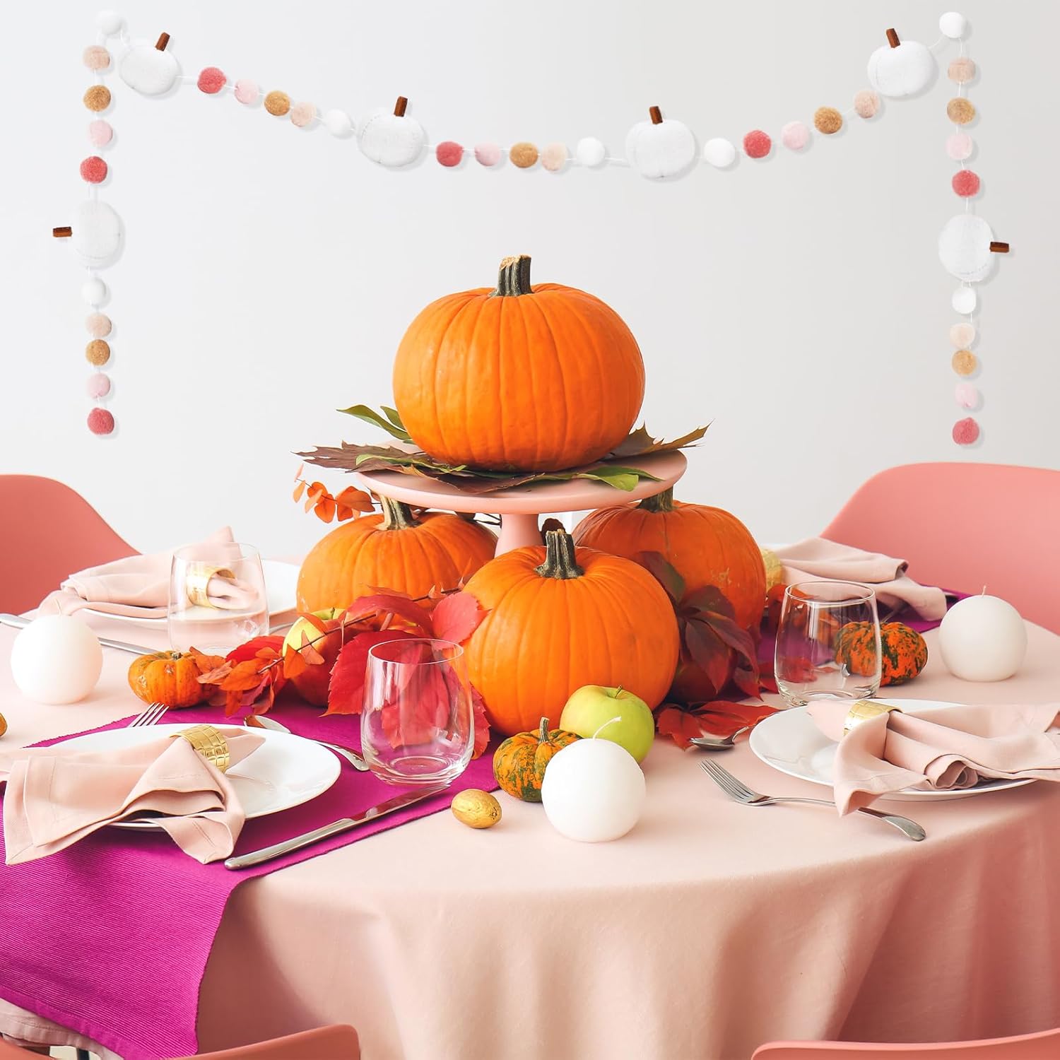 Whaline Guirnalda de fieltro de otoño de 8.2 pies con forma de calabaza blanca 3D banderines de fieltro colorido bola de pompón premontada guirnalda