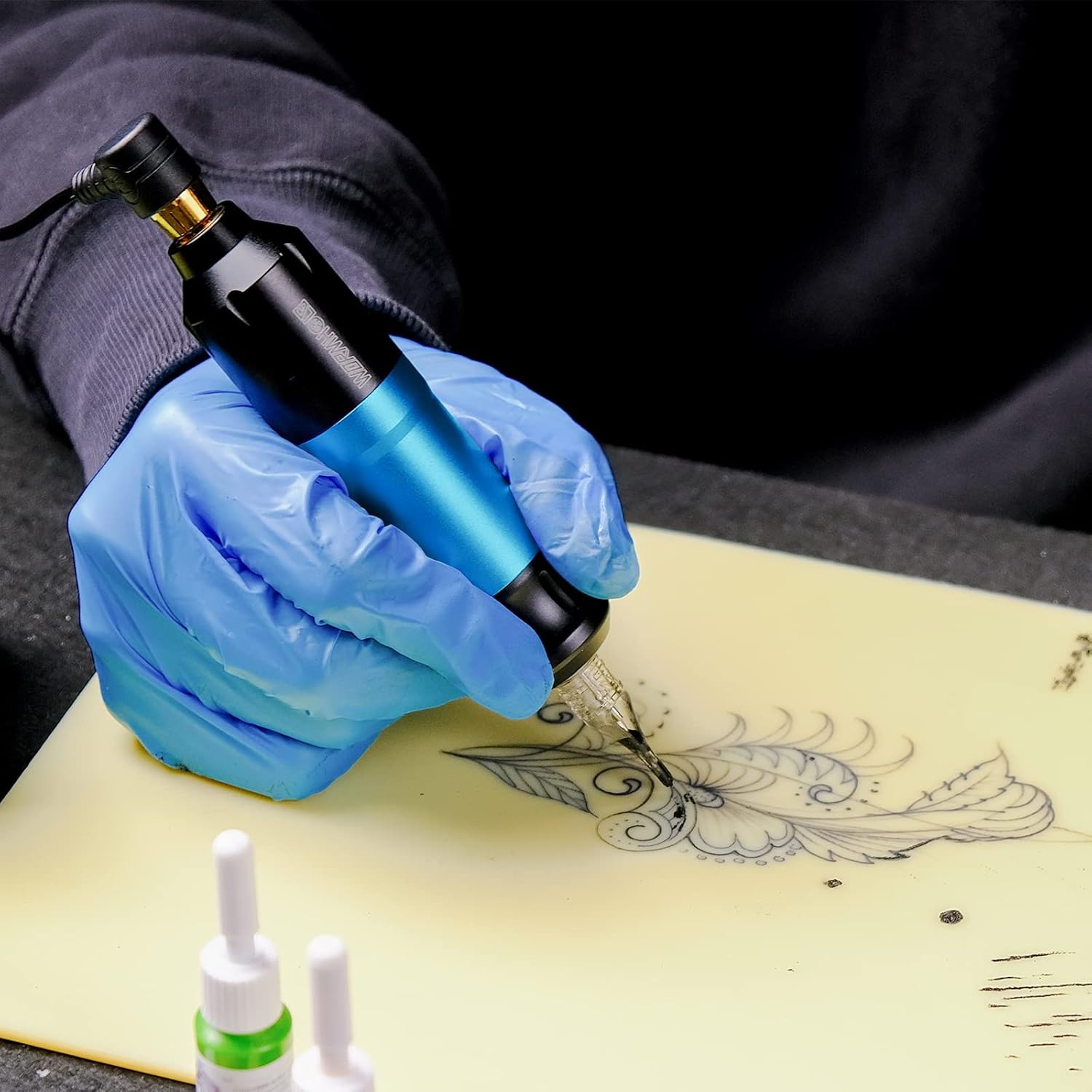 Kit de tatuaje Wormhole Tattoo Gun Kit de bolígrafo de tatuaje, kit de máquina de tatuaje rotativa con fuente de alimentación de tatuaje y agujas de