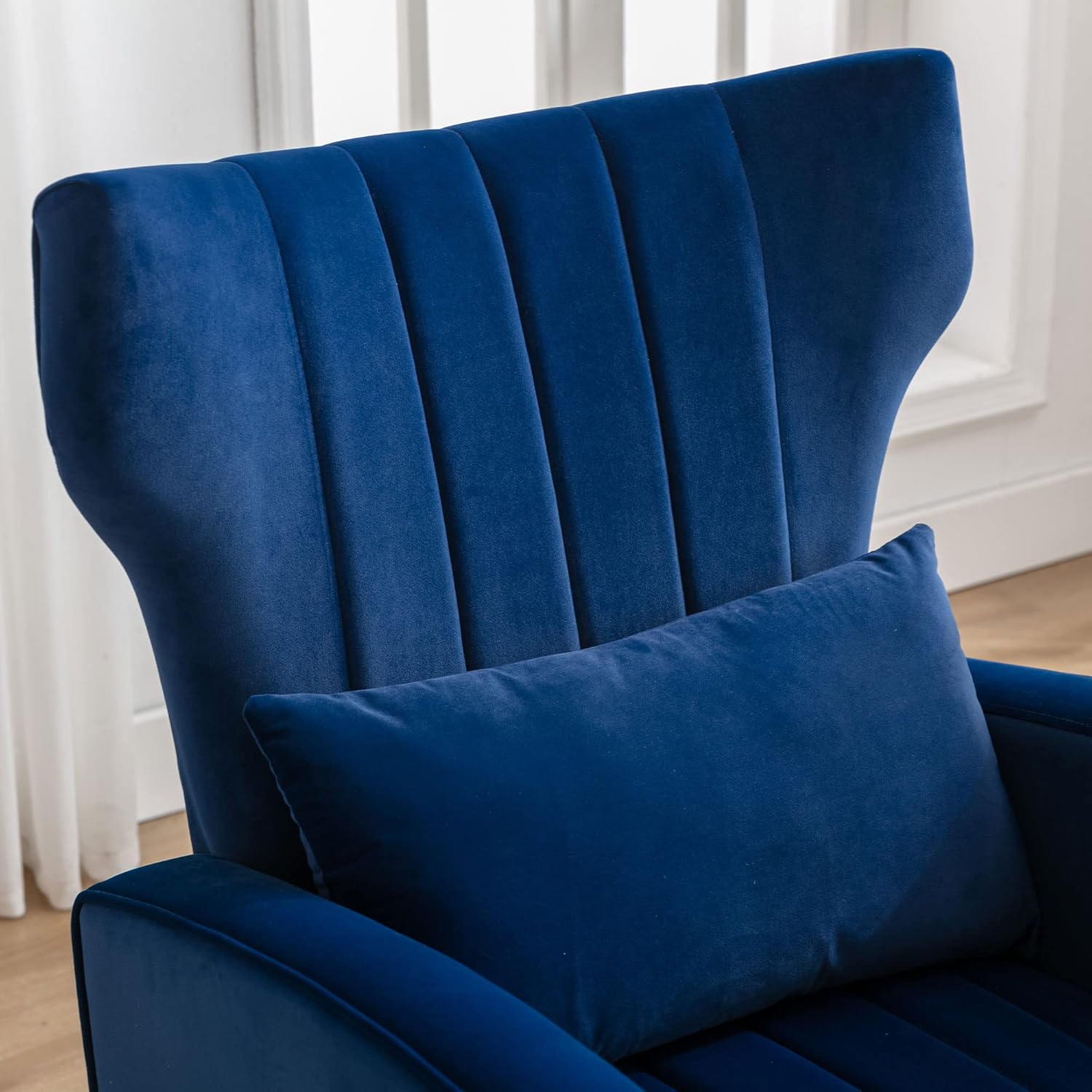 DM Furniture Silla decorativa con terciopelo otomano, moderna silla de club con respaldo alado, sillón de lectura tapizado con patas de metal dorado