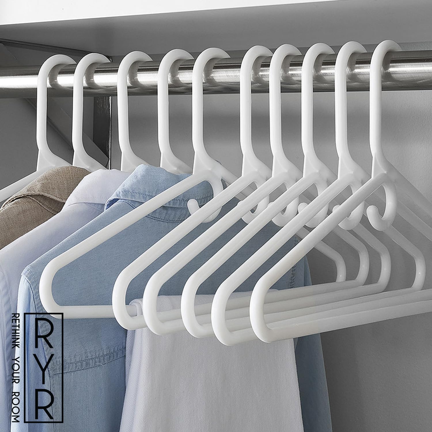 Paquete de 10 perchas de plástico pesadas, solución duradera y que ahorra espacio, esenciales para el hogar, ideal para la organización del armario,
