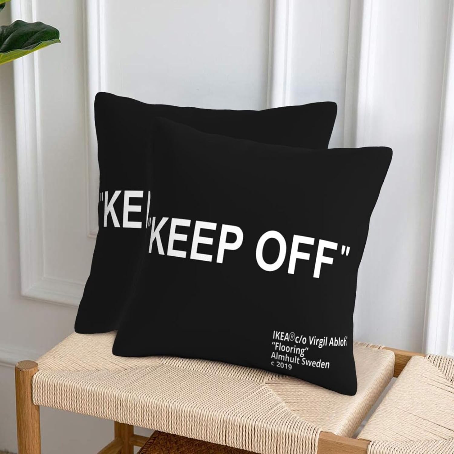 EyewEb Funda de almohada con texto en inglés Keep Off, dos paquetes, color negro, cómoda, transpirable, de lino y algodón, impresión de una cara,