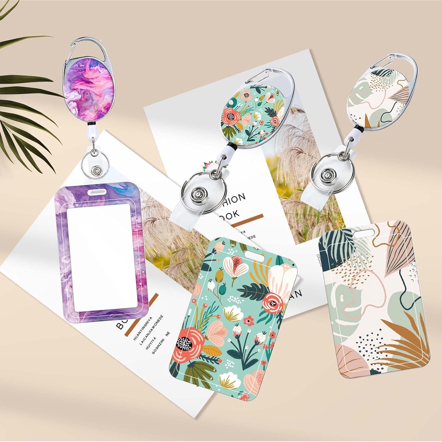 Portatarjetas con carrete retráctil, lindo carrete de insignia con clip para cinturón mosquetón y llavero, funda protectora vertical para tarjeta de