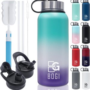BOGI Botella de agua aislada de 32 onzas, botella de agua de acero inoxidable al vacío de doble pared con popote y 3 tapas, a prueba de sudor, BOGI Botella de agua aislada de 32 onzas, botella de agua de acero inoxidable al vacío de doble pared con popote y 3 tapas, a prueba de sudor,