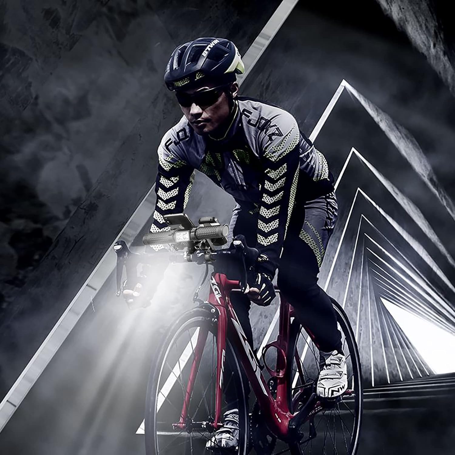 Juego de luces para bicicleta, luz recargable por USB, luces traseras de bicicleta, luz multifuncional de bicicleta de 2400 lúmenes, viene con un