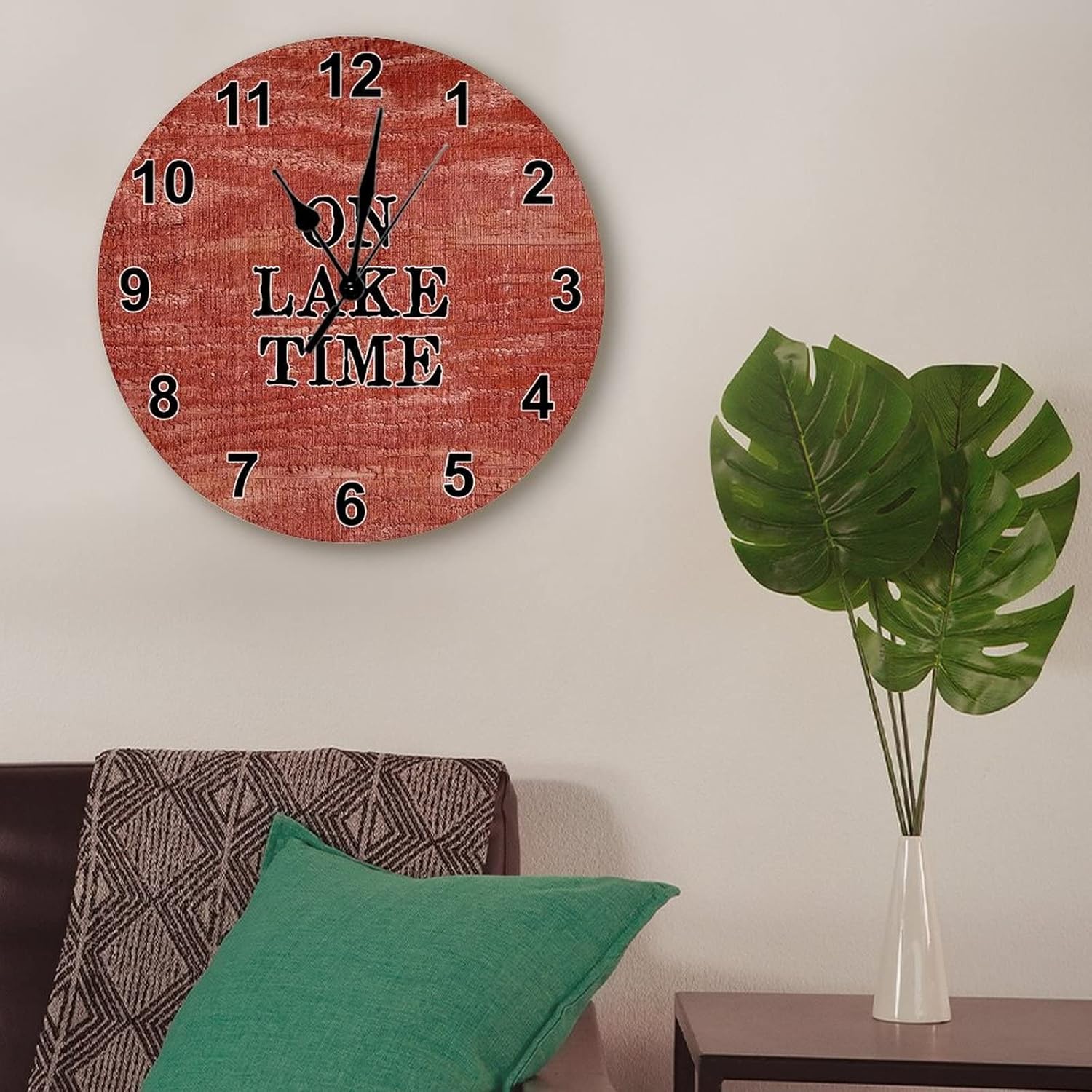 On Lake Time – Reloj de pared rústico de jubilación, madera de granero envejecida roja, de 15 pulgadas, relojes de pared grandes que funcionan con