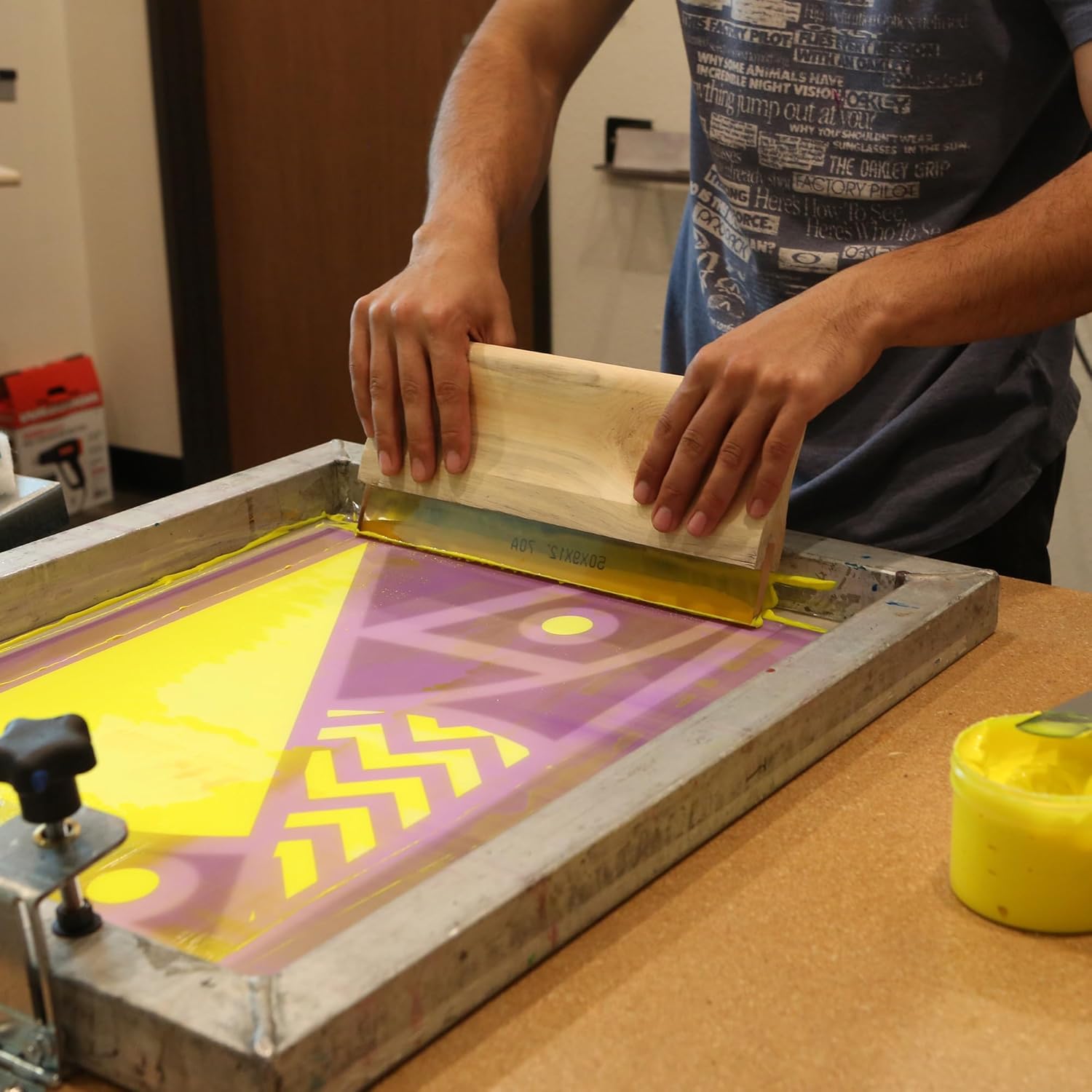 Ecotex Tinta de serigrafía a base de agua verde nuclear (pinta, 16 onzas), tinta de tela, tinta de pantalla de seda, tinta de tela suave o tinta de