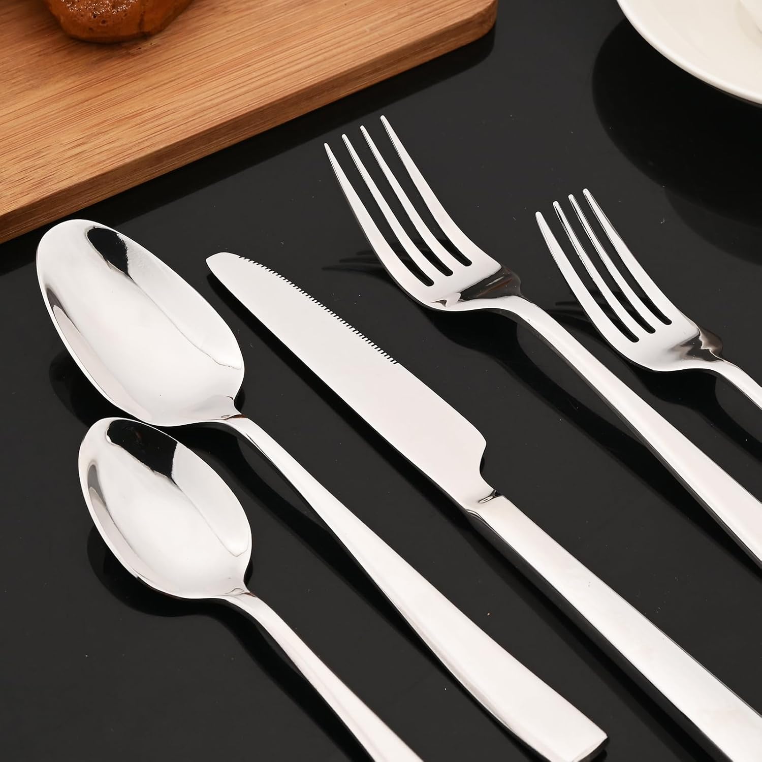 JASHII Juego de 4 cucharas de postre, 6.69 pulgadas de acero inoxidable plateado, cucharas para helado, pulido con espejo, mango cuadrado, cubiertos