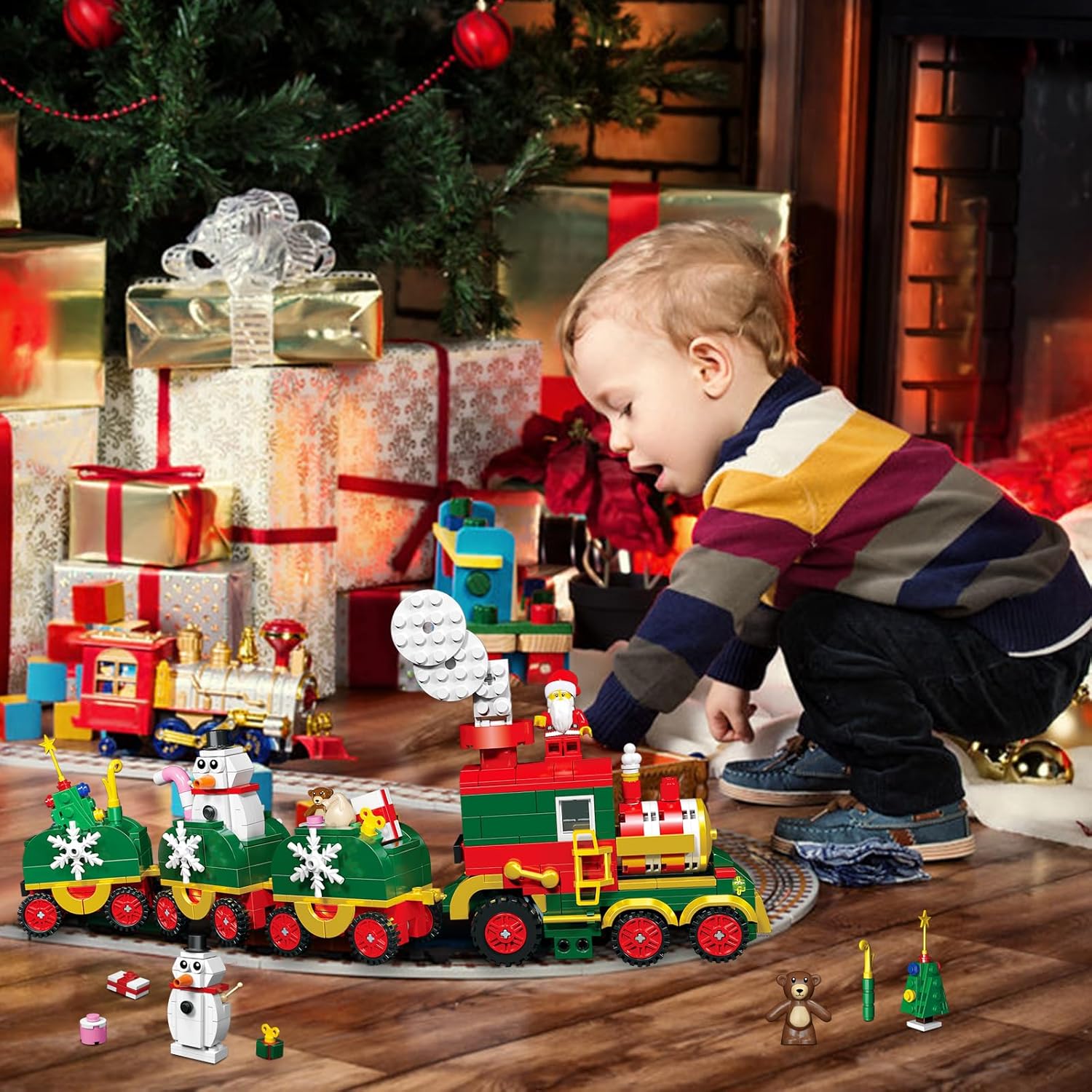 ZYLEGEN Kit de construcción de tren de Navidad, juego de tren de Navidad con muñeco de nieve, relleno de calcetín para niños, regalos de Navidad