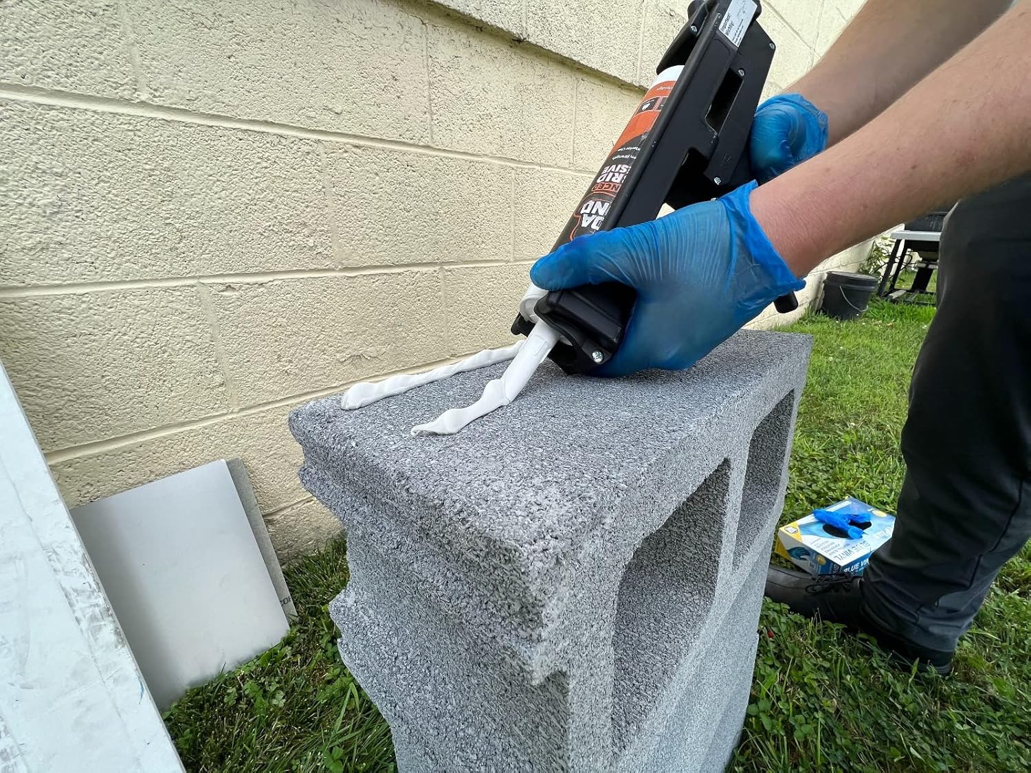 BoaBond – Adhesivo híbrido avanzado, multiusos, agarre rápido, fácil instalación vertical, resistente para aplicaciones de construcción,