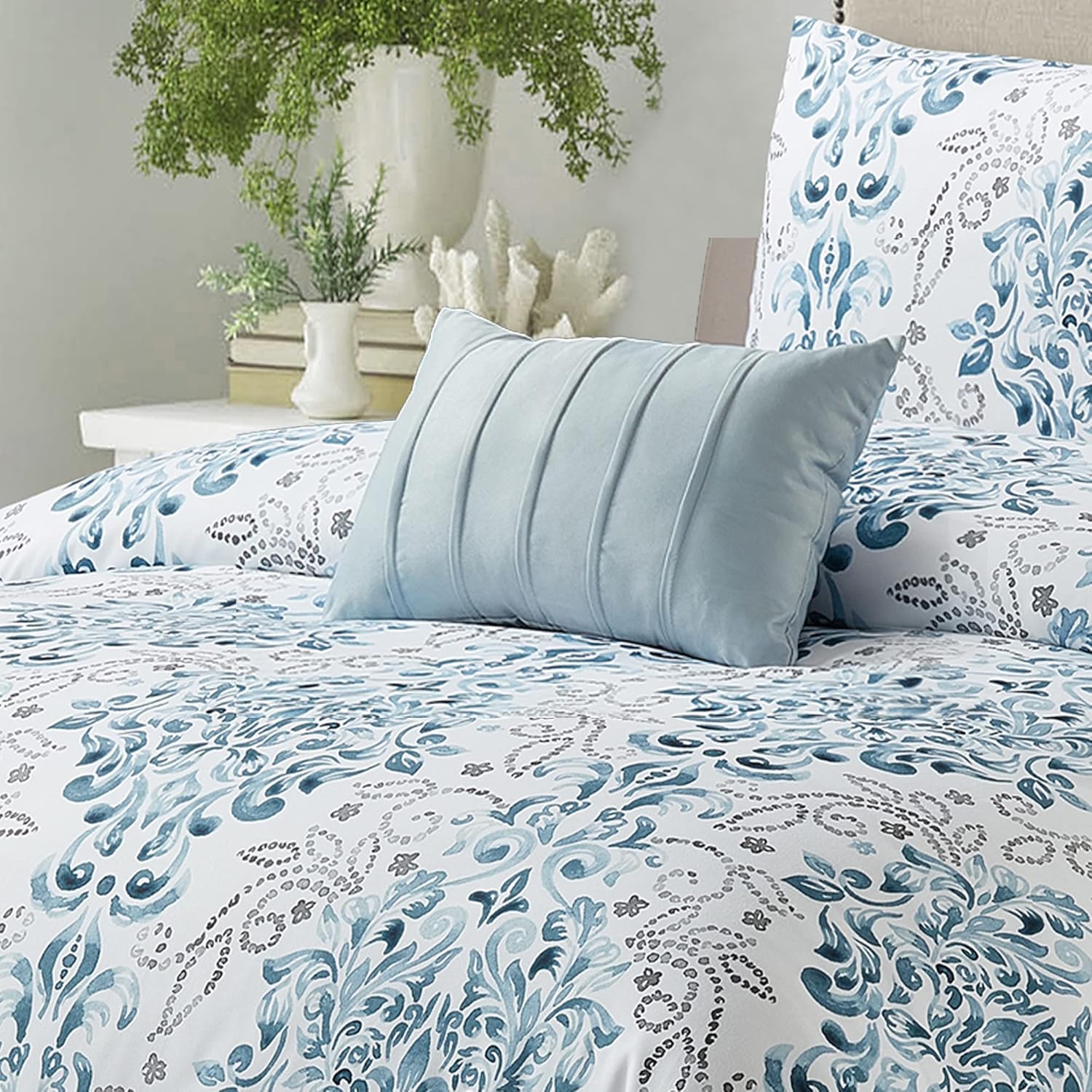 Style Quarters – Juego de edredón tamaño King, juego de ropa de cama floral suave y cómodo de 4 piezas para todas las estaciones, cama en una bolsa