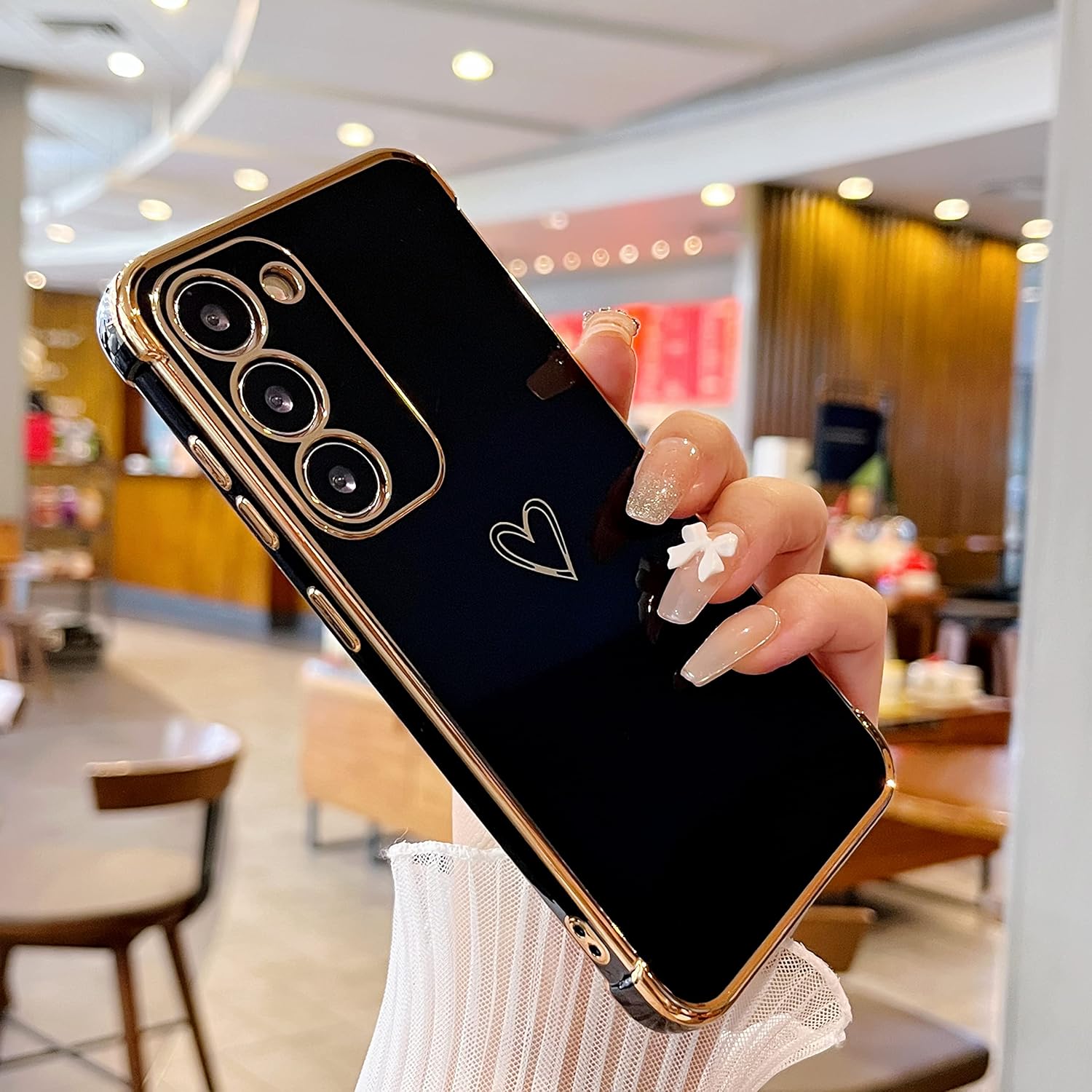 DEFBSC Funda compatible con Samsung Galaxy S23 con corazón dorado, borde chapado de lujo, protección completa de la cámara, para mujeres y niñas,