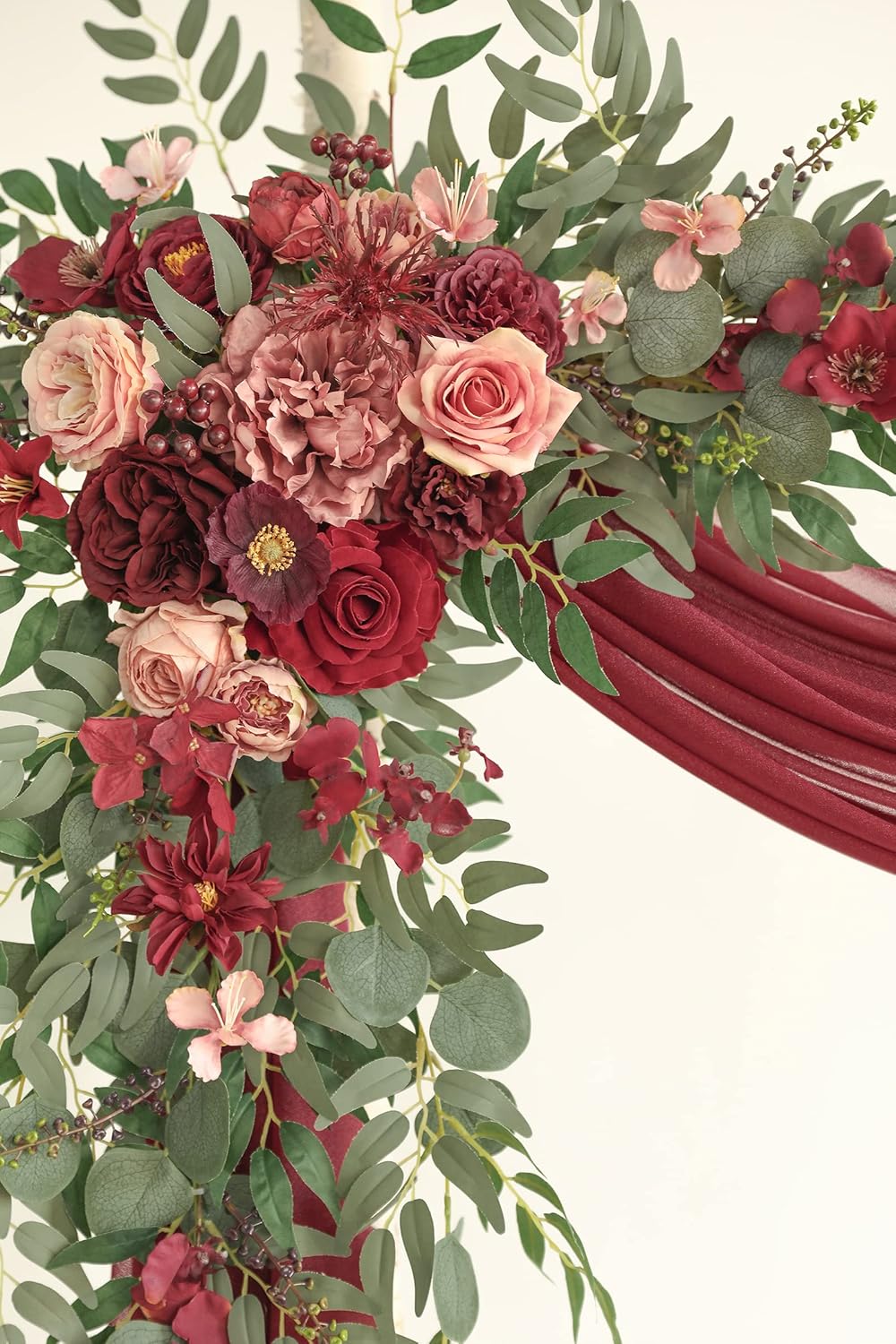 Serra Flora Juego de guirnalda de flores para arco de boda con cortinas (paquete de 4)  2 arreglos florales artificiales con 2 cortinas para
