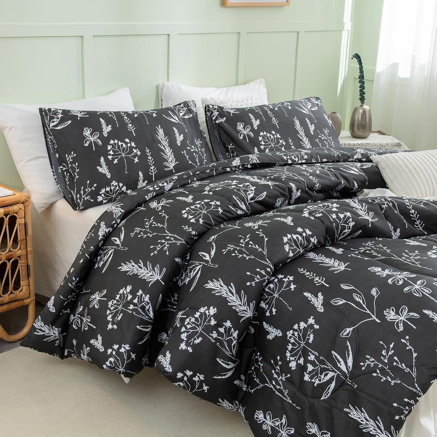 Herside Juego de edredón floral negro tamaño Queen, juegos de ropa de cama de granja, edredón floral suave y ligero con plantas, juego de ropa de