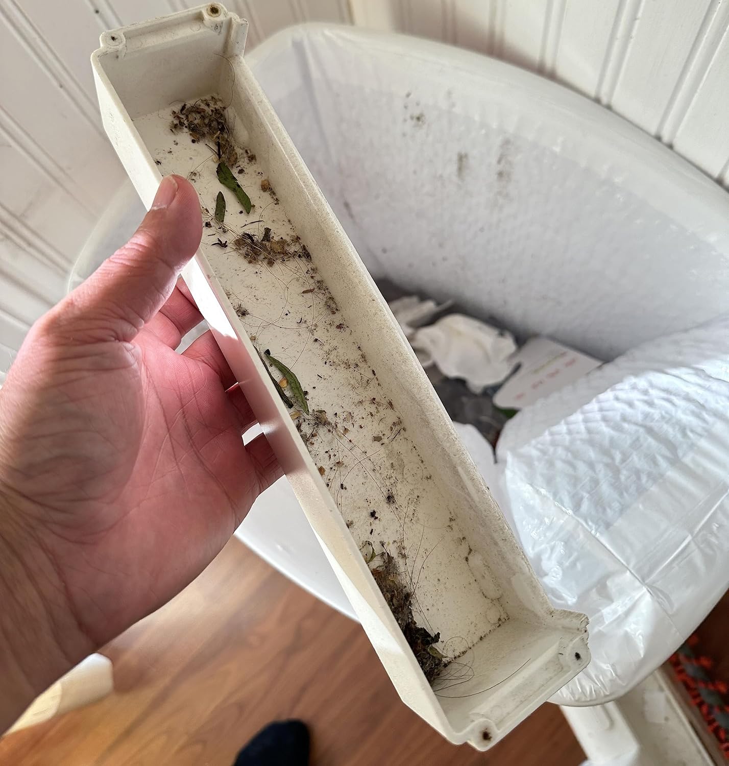Escoba barredora de piso y alfombra ultraligera de 3.3 libras, 120 minutos de funcionamiento, batería de iones de litio de 2000 mAh, potente y