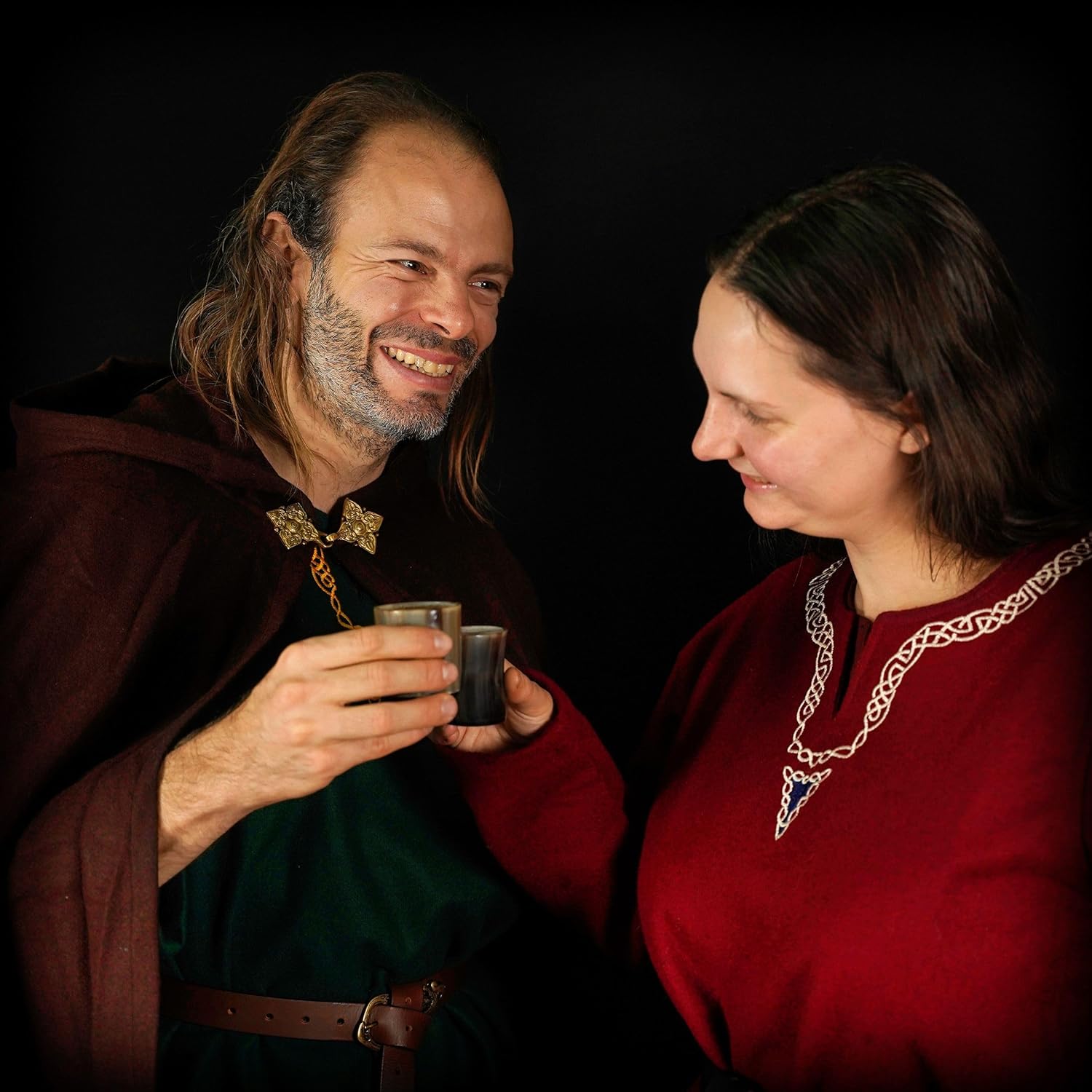 Mythrojan Vaso de chupito con cuerno vikingo, vaso de chupito medieval nórdico
