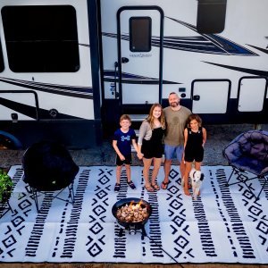 Glamplife Alfombra reciclada impermeable para caravana, alfombra de exterior de 8 x 16 pulgadas para camping  Alfombras de exterior para patio Glamplife Alfombra reciclada impermeable para caravana, alfombra de exterior de 8 x 16 pulgadas para camping  Alfombras de exterior para patio