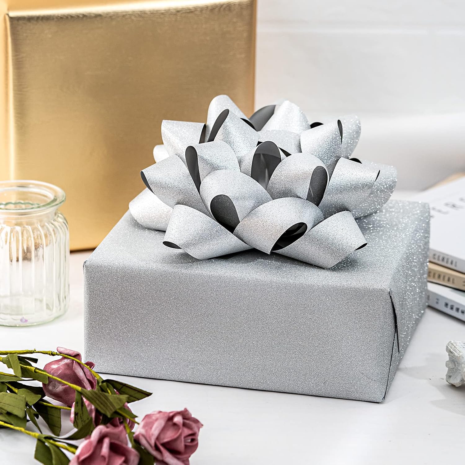 LeZakaa Lazo de regalo con purpurina de 8 pulgadas, lazo de regalo autoadhesivo plateado para cumpleaños, Navidad, boda, vacaciones (paquete de 1)