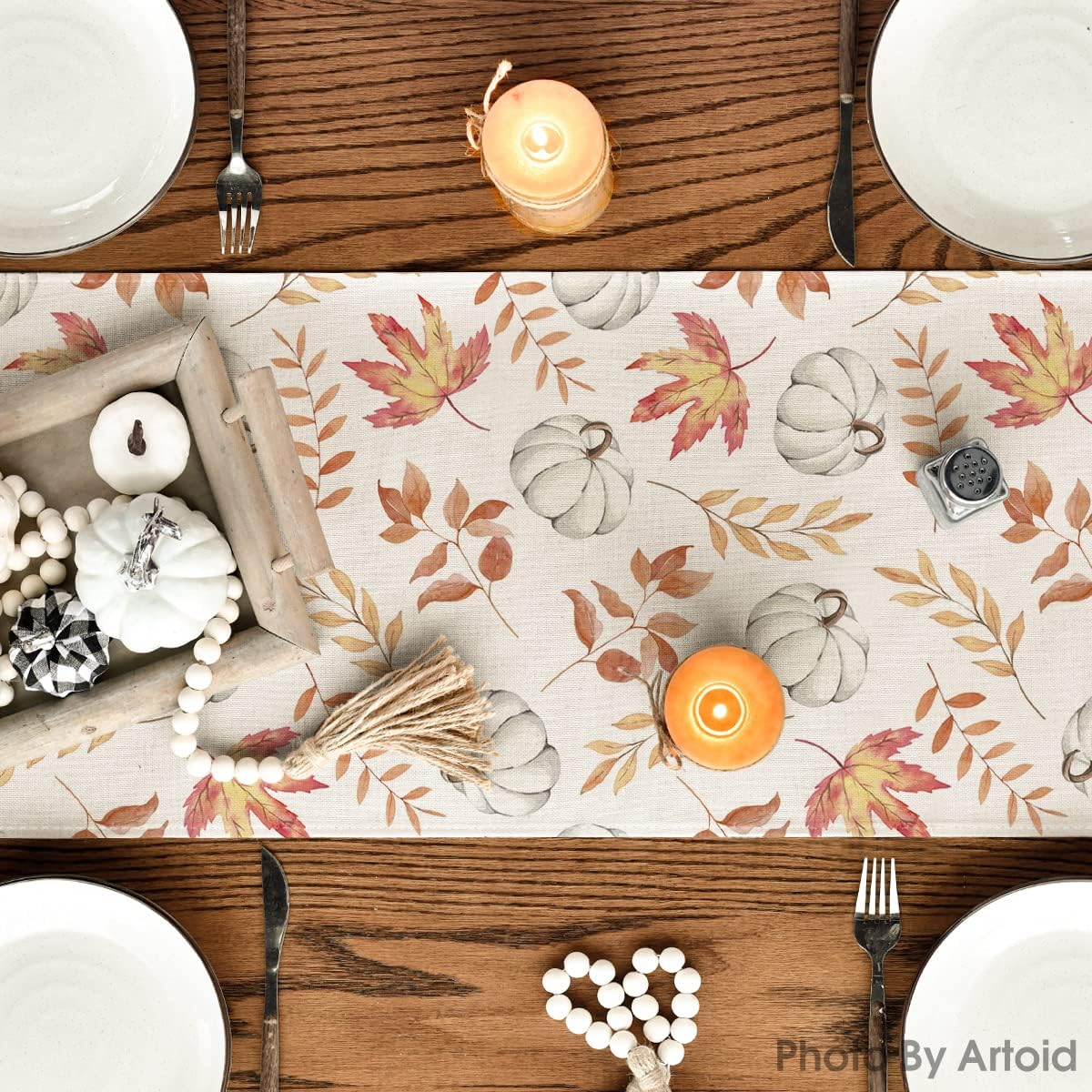 Artoid Mode Camino de mesa de otoño con calabazas naranjas, hojas de arce, decoración de mesa de comedor de cocina de otoño de temporada para