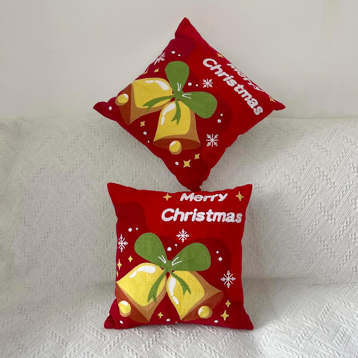 PerseveranceTrade – Juego de 2 fundas de almohada bordadas de 18 x 18 pulgadas, fundas de almohada cuadradas, fundas de almohada de Navidad, fundas