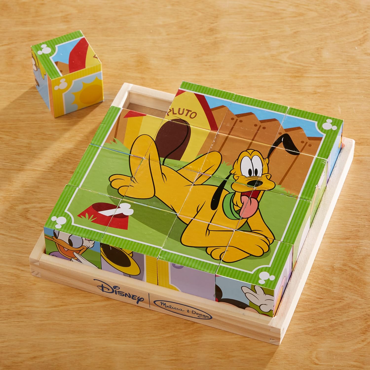 Melissa & Doug Disney Mickey Mouse Rompecabezas de cubo de madera