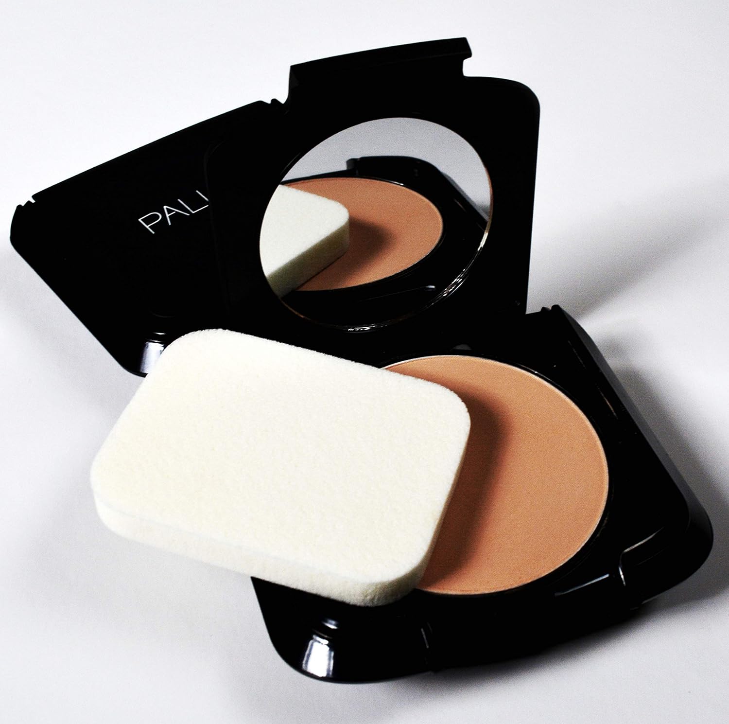 Base dual en húmedo y seco de Palladio Herbal.