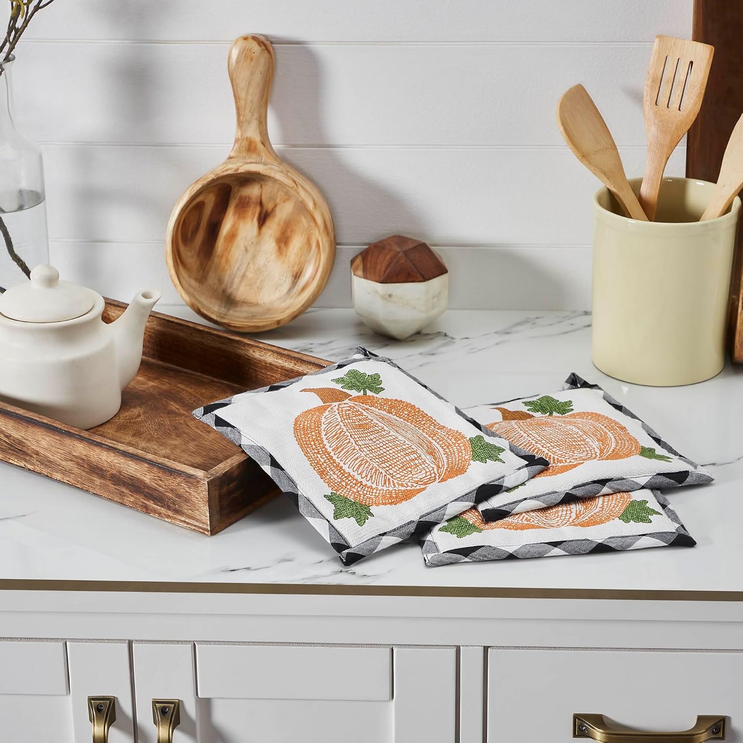 VHC Brands Annie Black Check Pumpkin Temporal Otoño Otoño Acción de Gracias Halloween Decoración de mesa para cocina, comedor, fiesta, salvamanteles