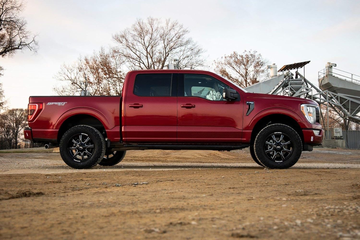 Rough Country Kit de elevación de suspensión de nailon de 2 pulgadas para Ford F-150 2WD4WD 21-24 – 57100