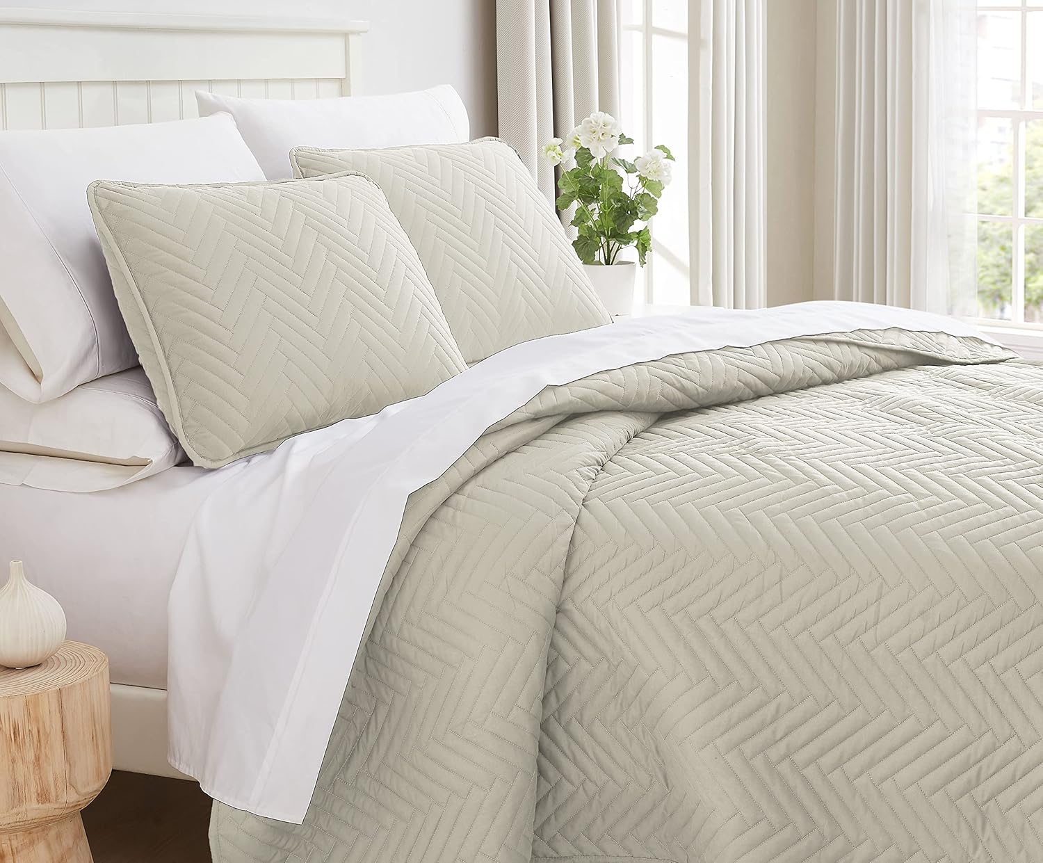Southshore Fine Living, Inc. Juego de ropa de cama de gran tamaño ligero, tela prelavada, colcha suave de 3 piezas con dos fundas a juego (98