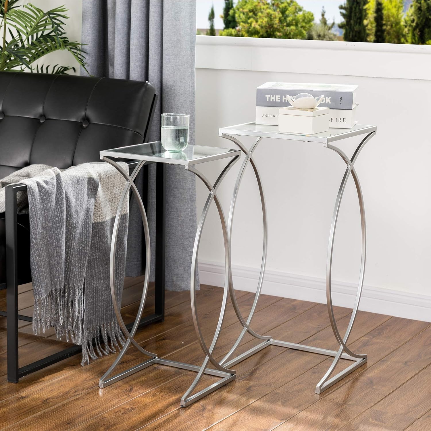 glitzhome Juego de 2 mesas auxiliares anidables, mesas auxiliares decorativas para plantas, para dormitorio, sala de estar, oficina en casa y patio,