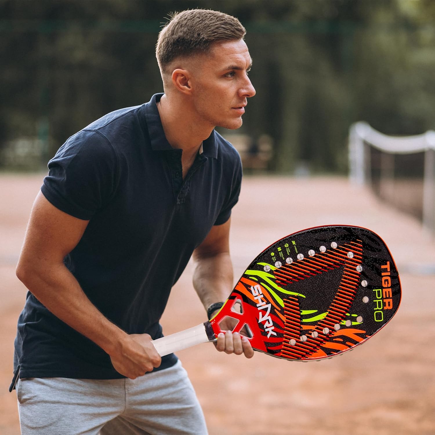 Shark Tiger – Raqueta profesional de tenis de playa  Marco de fibra de carbono 3K  0.866 pulgadas de grosor  Cara de microgránulos  para jugadores