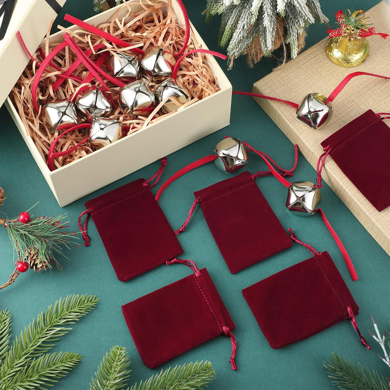 Juego de 36 campanas de trineo de Papá Noel polar, regalo de Navidad, campanas de reno, campanas de Navidad a granel, cordón de cuero de Navidad,