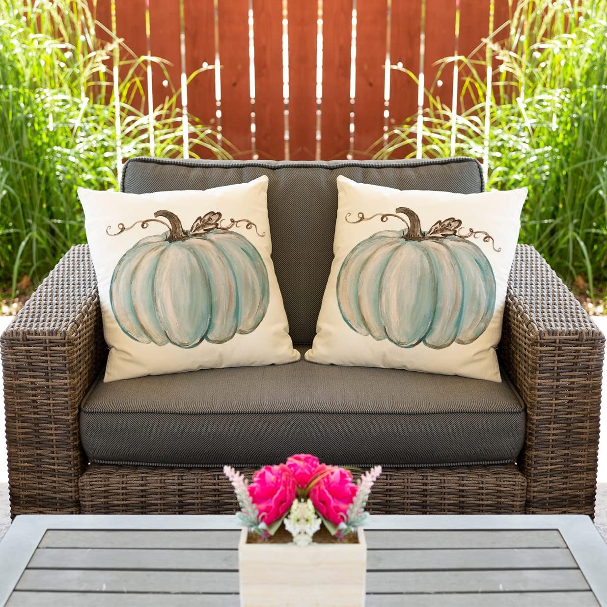 Juego de 2 fundas de almohada decorativas de otoño de 16 x 16 pulgadas, fundas de cojín de calabaza azul claro, lino sintético, granja, Acción de