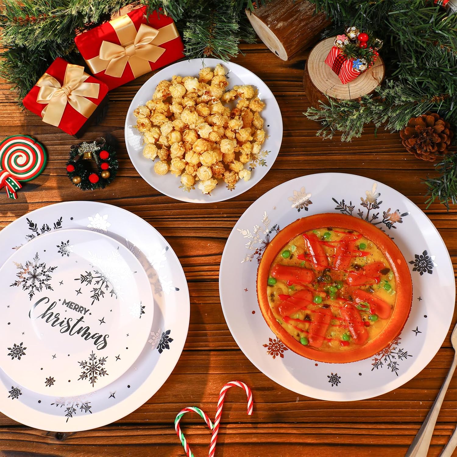 120 platos de plástico de Navidad a granel, platos desechables redondos de 10.25 pulgadas y 7.5 pulgadas, platos de fiesta de postre para Navidad,