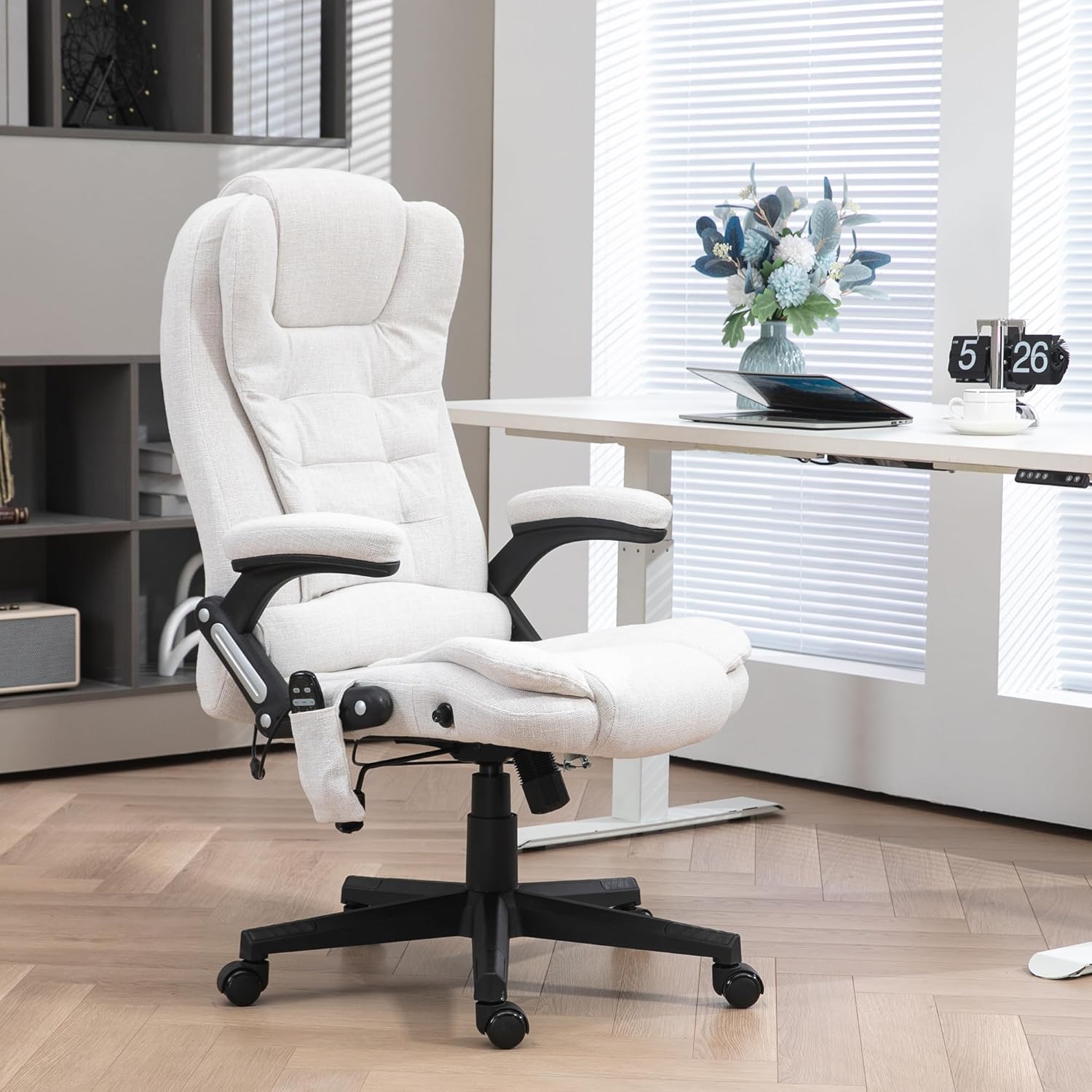 HOMCOM Silla de oficina de masaje vibratorio de 6 puntos con calor, silla de oficina ejecutiva de lino con respaldo alto y respaldo reclinable,