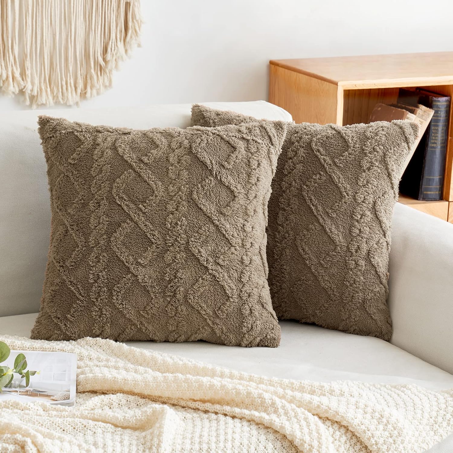 MIULEE Paquete de 2 fundas de almohada decorativas de lana sintética suave, mullida, de forro polar corto, cuadradas, fundas de cojín sólidas para