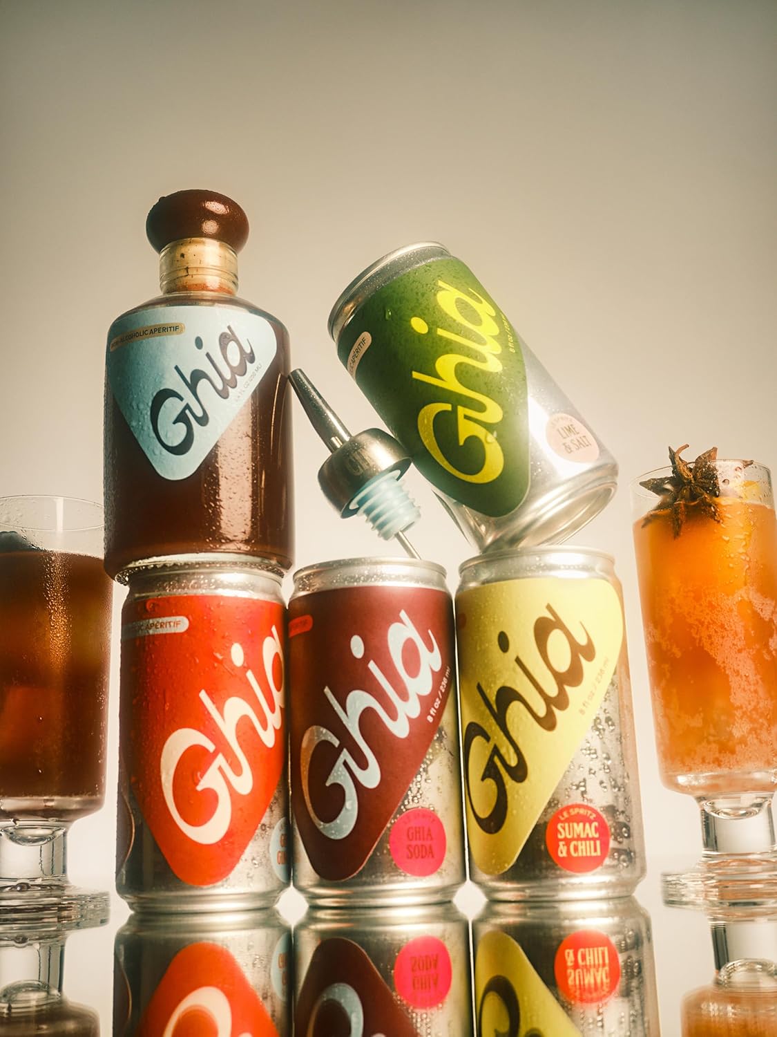 Ghia Caja de regalo sin alcohol para primer sorbo, incluye mini apéritif (8.5 fl oz) y paquete de 4 variedades Le Spritz (OG Spritz, lima + sal,