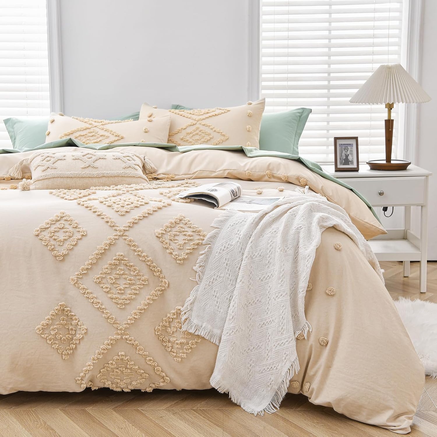 MEILA Juego de edredón beige tamaño Queen  7 piezas, cama en una bolsa con juego de edredón alternativo acolchado esponjoso para todas las