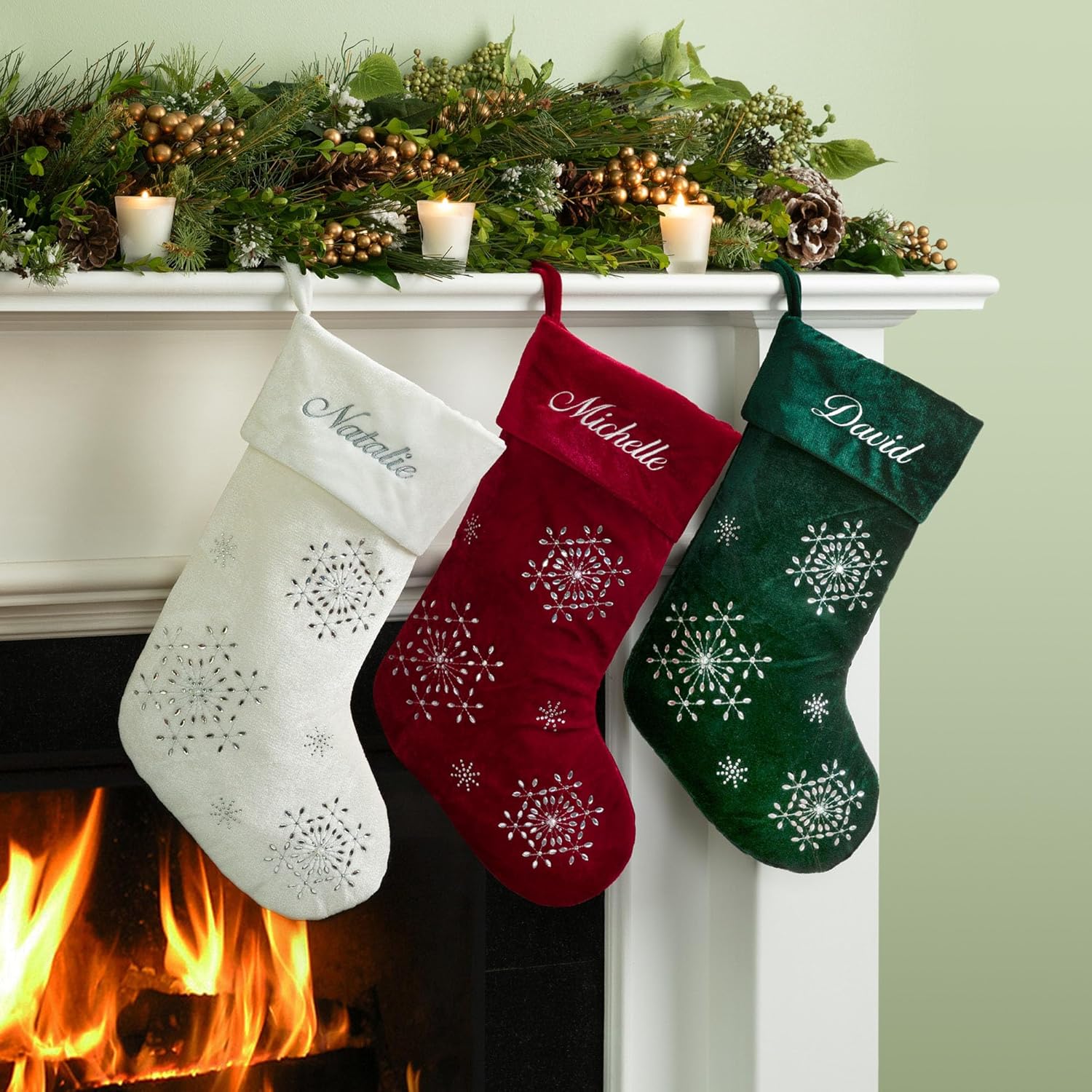 Personalized Planet Calcetín de Navidad de terciopelo con nombre bordado personalizado, puño verde, divertida decoración festiva del hogar de