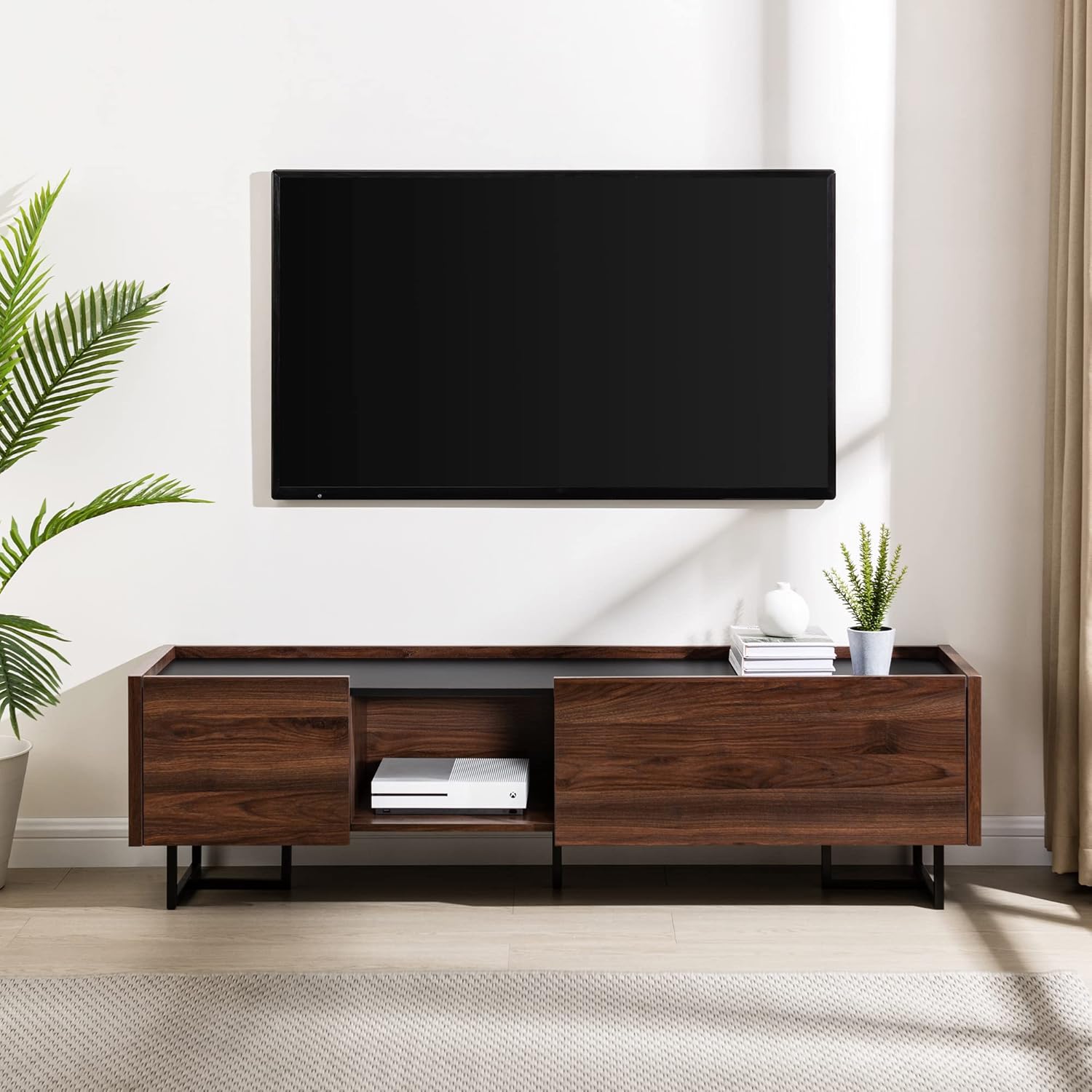 Walker Edison Rowan – Soporte de puerta bajo desplegable de madera y mármol sintético contemporáneo para televisores de hasta 65 pulgadas, 63