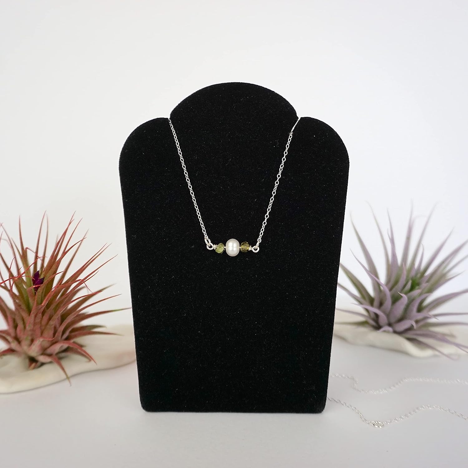 Designs by Nature Gems Handmade Womens Peridot & Pearl Charm Necklace 20-22 inch Adjustable Chain Sterling Silver, August & June Birthstone