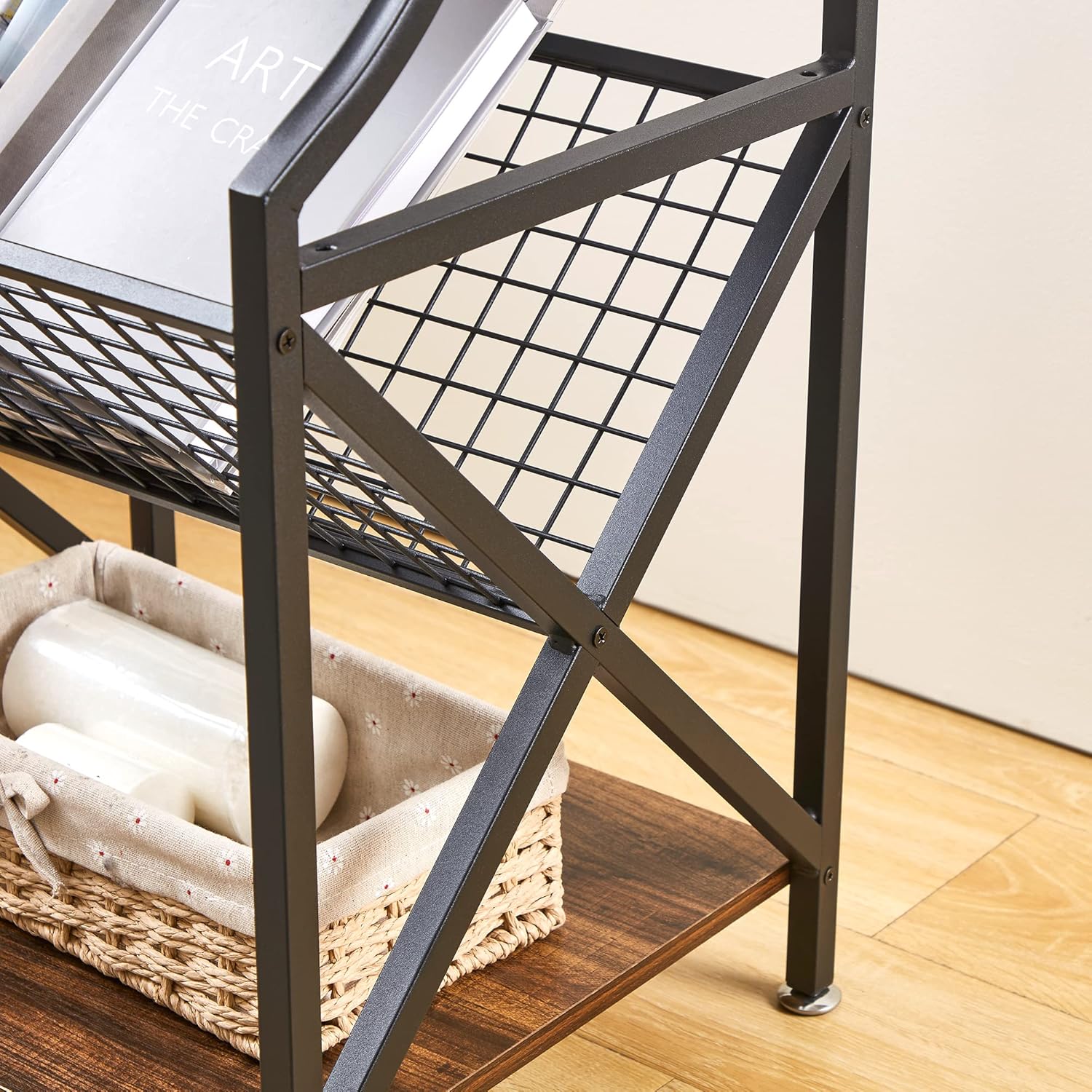 VECELO Mesita de noche pequeña de 3 niveles con estante de almacenamiento abierto para sala de estar, dormitorio, cocina, estudio, baño, moderno,