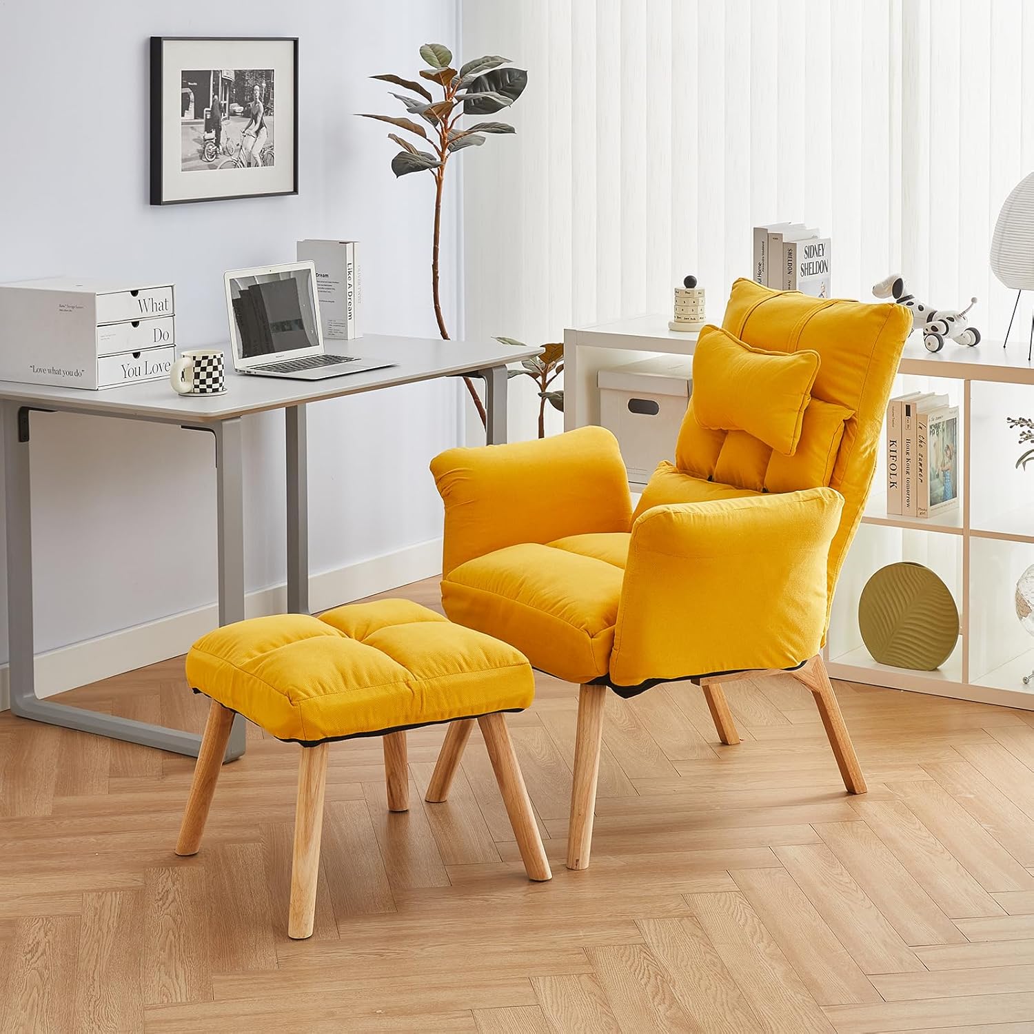 CLIPOP Silla decorativa moderna con otomana, sillón de tela de lino con respaldo ajustable (5 ángulos), patas de madera maciza, cómoda silla de